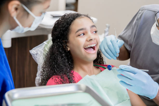 Best Holiday Emergency Dentist in Brisbane, CA